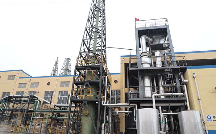 MVR蒸發(fā)結(jié)晶系統(tǒng) MVR蒸發(fā)結(jié)晶系統(tǒng)